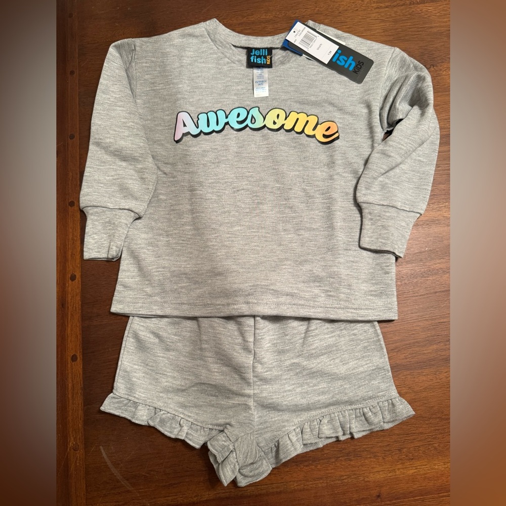 NWT Jellifish Kids Pajama Set